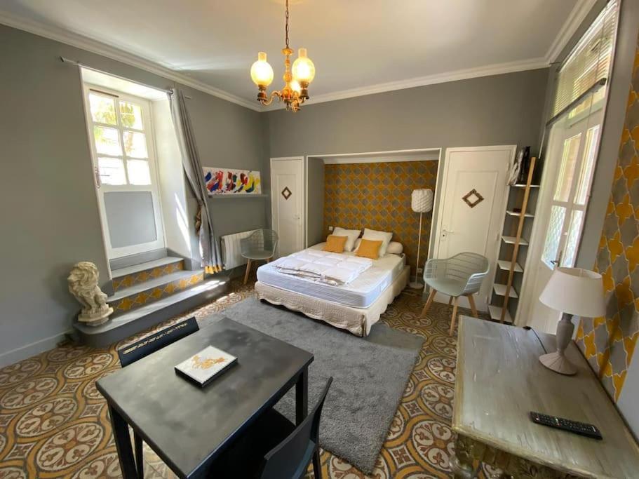 Cote Cite Appartements - Parking Prive - 100M Cite Medievale Carcassonne Buitenkant foto