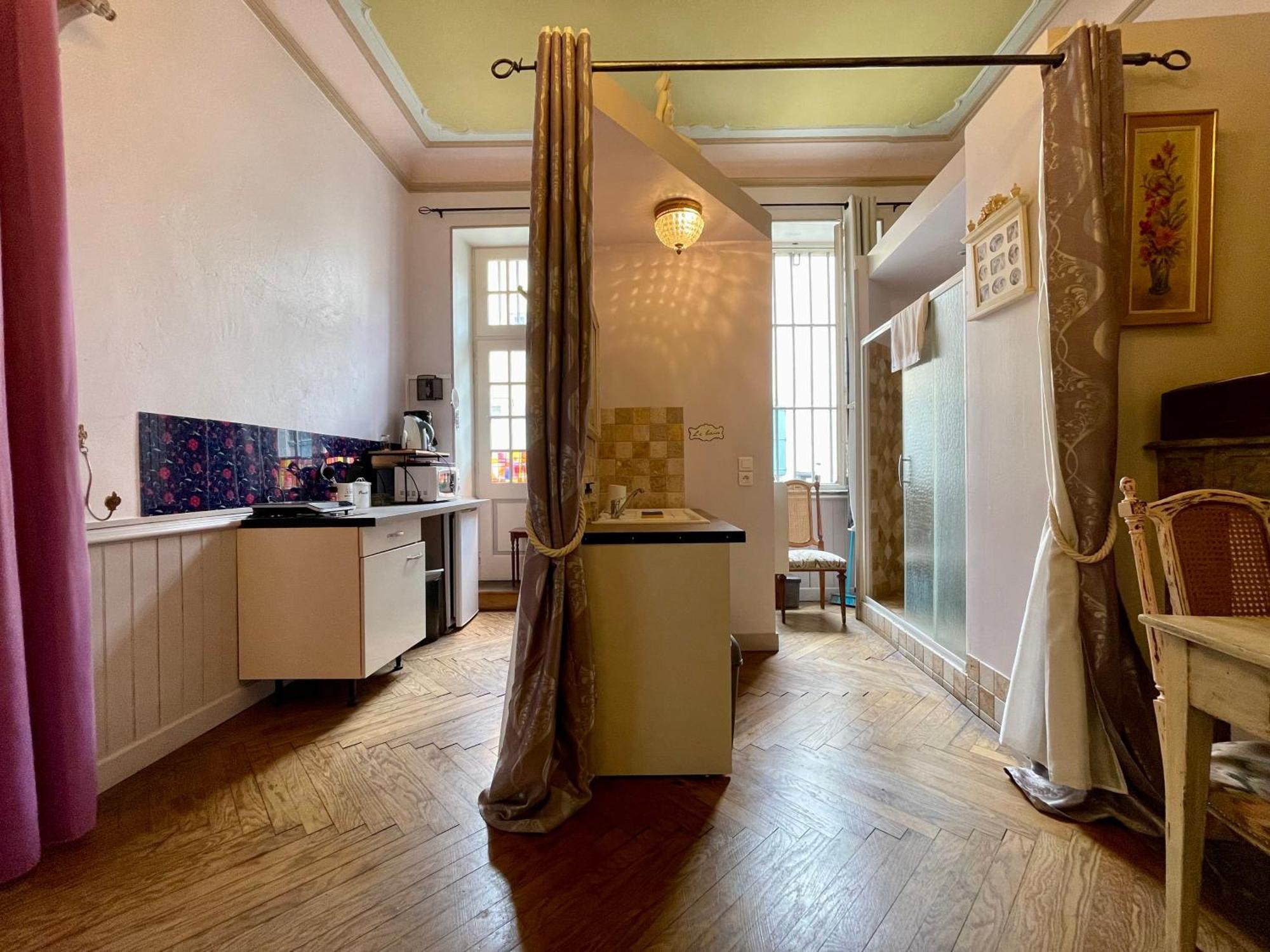 Cote Cite Appartements - Parking Prive - 100M Cite Medievale Carcassonne Buitenkant foto