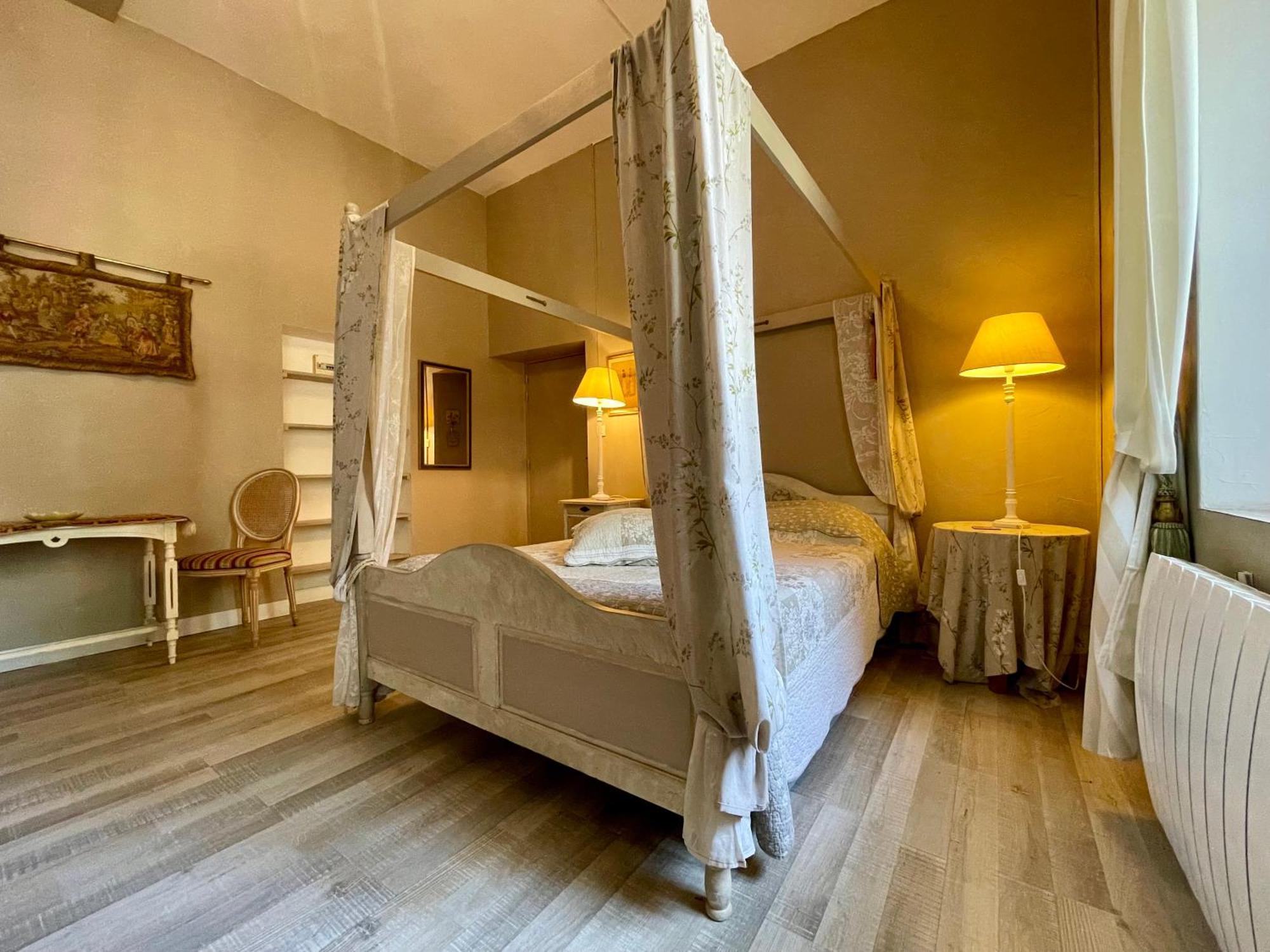 Cote Cite Appartements - Parking Prive - 100M Cite Medievale Carcassonne Buitenkant foto